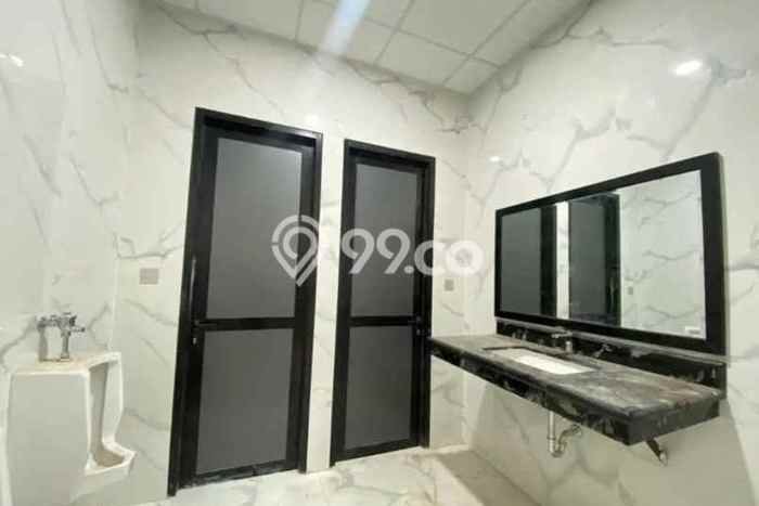 Kantor Dijual di Jakarta Selatan LT 956m2 & LB 4000m2 Lokasi Terbaik! Kantor Dijual di Jakarta Selatan LT 956m2 & LB 4000m2 Lokasi Terbaik!