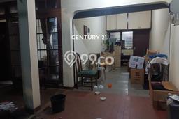 Ready to Use! Luxury House LT 198m2 Desain Modern di Pondok Indah Ready to Use! Luxury House LT 198m2 Desain Modern di Pondok Indah