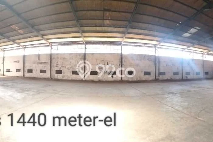 AREA BERKEMBANG! Gudang For Rent Kawasan Moch Toha, Luas 200m², Siap Operasional AREA BERKEMBANG! Gudang For Rent Kawasan Moch Toha, Luas 200m², Siap Operasional
