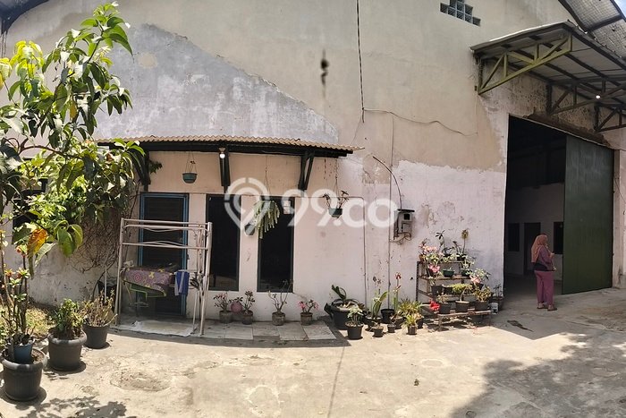 Gudang untuk Disewa di Pusat Bandung Luas Bangunan 500m2 Gudang untuk Disewa di Pusat Bandung Luas Bangunan 500m2