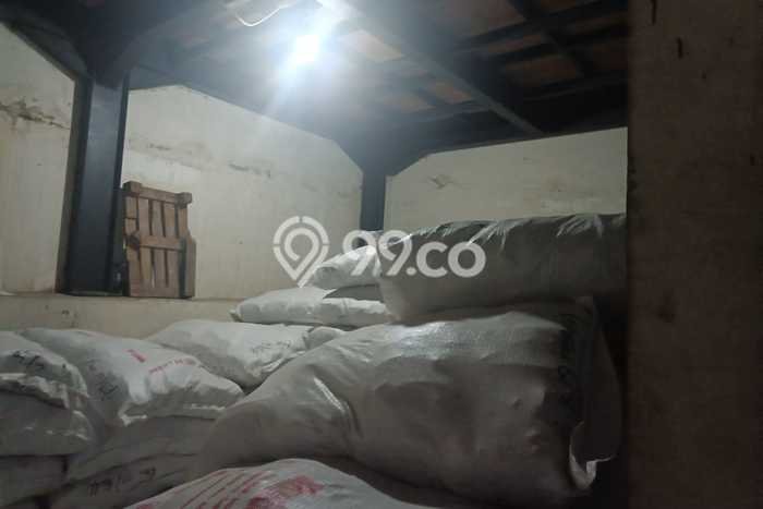Gudang Dijual di Prime Area Bandung Luas 129m2 Gudang Dijual di Prime Area Bandung Luas 129m2