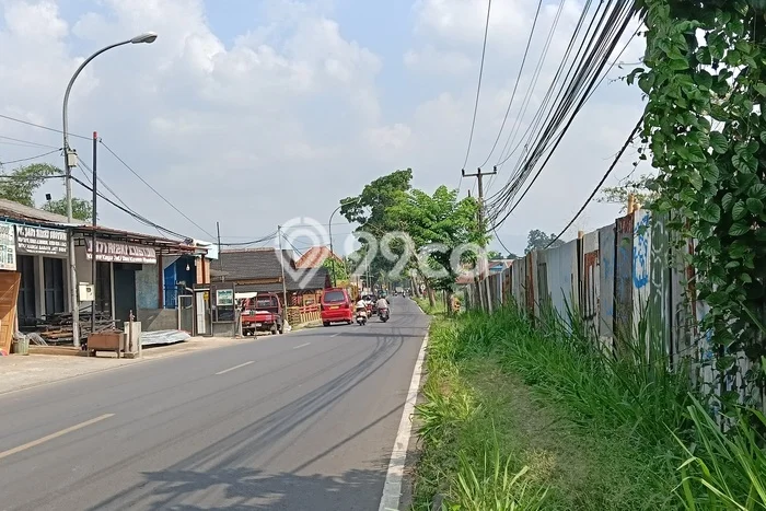 Gudang Disewa di Soreang, Bandung, LT 2000m2 / LB 300m2 Gudang Disewa di Soreang, Bandung, LT 2000m2 / LB 300m2