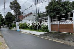 Jual Rumah Luas Megah Dengan View Eksklusif di Kemang, Jakarta Selatan Jual Rumah Luas Megah Dengan View Eksklusif di Kemang, Jakarta Selatan