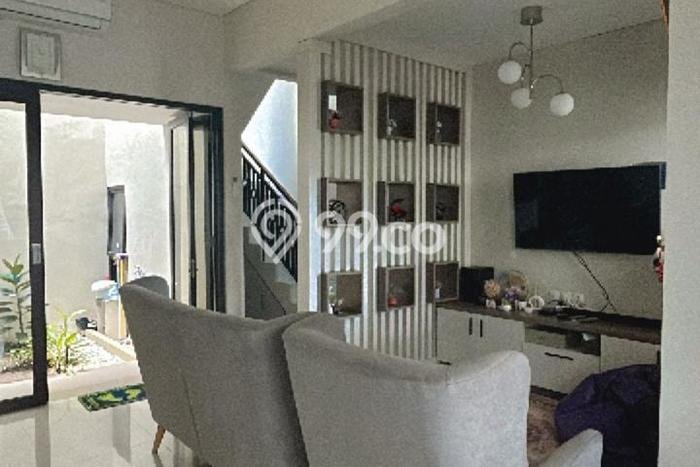 Dijual Hunian Rumah Terawat 3 Kamar di Sentul, Bogor Dijual Hunian Rumah Terawat 3 Kamar di Sentul, Bogor