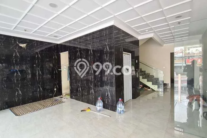 Kantor Dijual di Prime Area Jakarta Selatan Luas 2700m2 Kantor Dijual di Prime Area Jakarta Selatan Luas 2700m2
