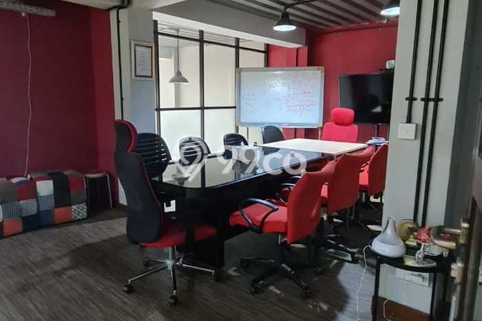 Kantor Dijual di Jakarta Pusat LT 141m2 & LB 400m2 Lokasi Terbaik! Kantor Dijual di Jakarta Pusat LT 141m2 & LB 400m2 Lokasi Terbaik!