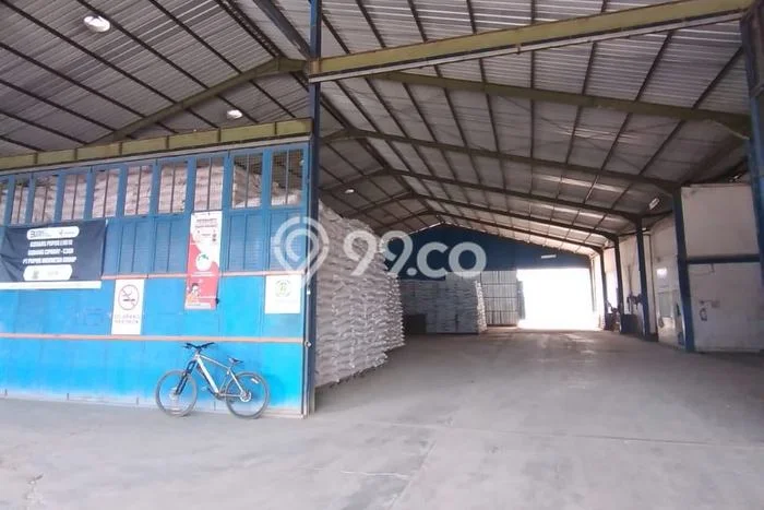 Gudang Dijual Lokasi Stratagis di Majalaya Bandung Cocok untuk Investasi Gudang Dijual Lokasi Stratagis di Majalaya Bandung Cocok untuk Investasi