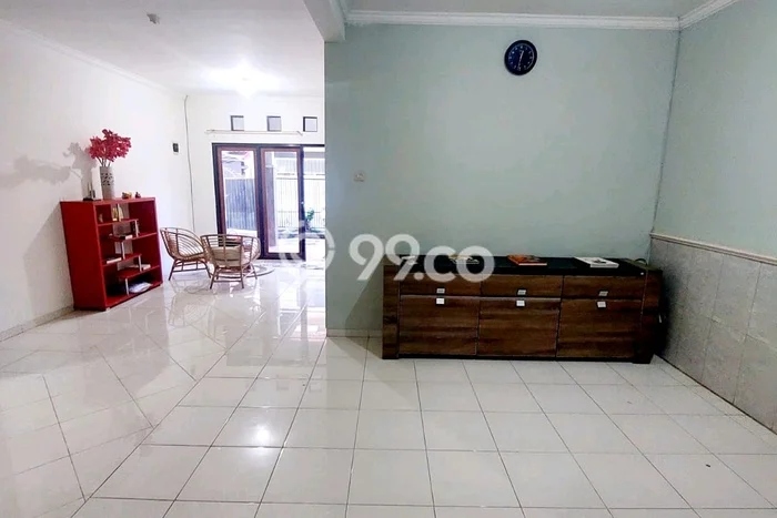 Rumah Strategis Modern Lb 120m2 di Wiyung, Surabaya Rumah Strategis Modern Lb 120m2 di Wiyung, Surabaya