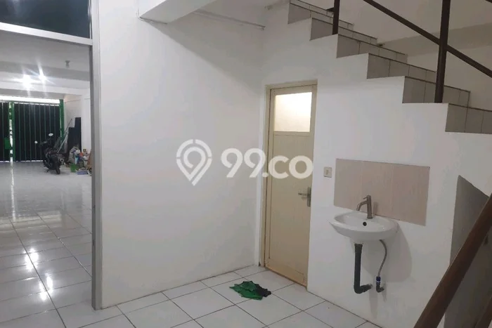 Area Strategis! Disewakan Ruko Lokasi Kenjeran, Surabaya Cocok untuk Bisnis Area Strategis! Disewakan Ruko Lokasi Kenjeran, Surabaya Cocok untuk Bisnis