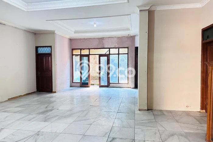 Disewakan! Rumah 7 Kamar Tidur &
3 Kamar Mandi di Bandung Kota, Bandung Disewakan! Rumah 7 Kamar Tidur &
3 Kamar Mandi di Bandung Kota, Bandung