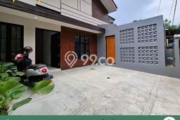 For Sale Rumah 4 Kamar Lokasi Ideal Nyaman dan Strategis di Ciputat For Sale Rumah 4 Kamar Lokasi Ideal Nyaman dan Strategis di Ciputat