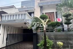 Jual Rumah Eksklusif 4 KT di Buaran, Jakarta Timur Jual Rumah Eksklusif 4 KT di Buaran, Jakarta Timur