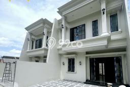 Rumah di Harjamukti, LT 83m², LB 130m² Rumah di Harjamukti, LT 83m², LB 130m²