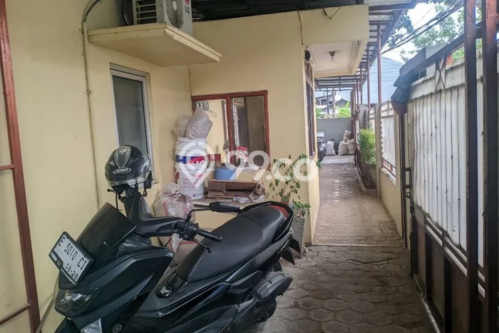 Rumah Kost untuk Dijual di Pejaten Punya 16 Kamar Rumah Kost untuk Dijual di Pejaten Punya 16 Kamar