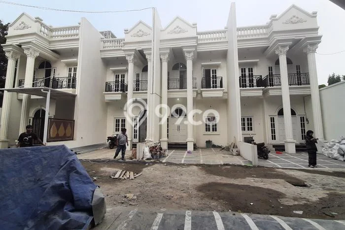 Dijual Rumah Strategis Bagus Punya 4 KT di Pasar Minggu Jakarta Selatan SHM Dijual Rumah Strategis Bagus Punya 4 KT di Pasar Minggu Jakarta Selatan SHM