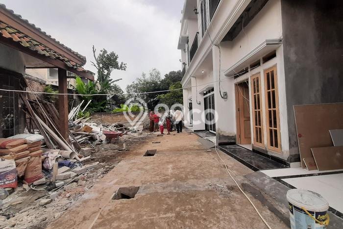 Dijual Hunian Rumah Nyaman 4 KT di Dewi Sartika, Jakarta Timur Dijual Hunian Rumah Nyaman 4 KT di Dewi Sartika, Jakarta Timur
