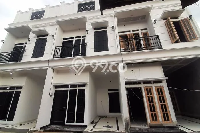 Dijual Hunian Rumah Nyaman 4 KT di Dewi Sartika, Jakarta Timur Dijual Hunian Rumah Nyaman 4 KT di Dewi Sartika, Jakarta Timur