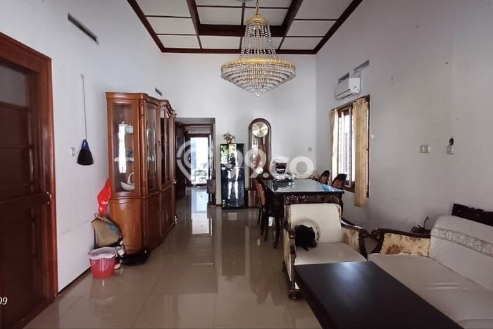Dijual Hunian Mewah dengan Fasilitas Sekitar Komplit di Tegalsari, Surabaya Dijual Hunian Mewah dengan Fasilitas Sekitar Komplit di Tegalsari, Surabaya