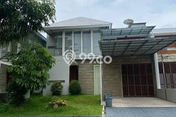 Disewakan Rumah Murah di Citraland Surabaya Punya 5 Kamar Tidur Disewakan Rumah Murah di Citraland Surabaya Punya 5 Kamar Tidur