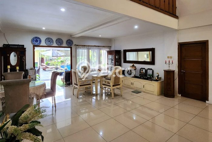 Dijual Rumah Luas Elegan Dengan View Eksklusif di Sektor 3 - Bintaro, Tangerang Selatan Dijual Rumah Luas Elegan Dengan View Eksklusif di Sektor 3 - Bintaro, Tangerang Selatan