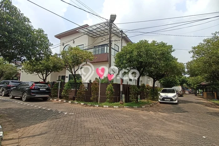 Rumah Mewah LB 500m2 Siap Pakai Desain Elegan di Kemang Pratama, Bekasi Rumah Mewah LB 500m2 Siap Pakai Desain Elegan di Kemang Pratama, Bekasi