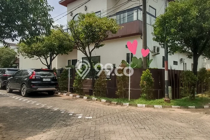 Rumah Mewah LB 500m2 Siap Pakai Desain Elegan di Kemang Pratama, Bekasi Rumah Mewah LB 500m2 Siap Pakai Desain Elegan di Kemang Pratama, Bekasi