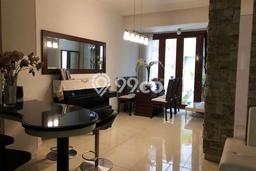 Rumah Luxury Modern Siap Huni di Patal Senayan Jakarta Selatan Rumah Luxury Modern Siap Huni di Patal Senayan Jakarta Selatan