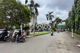 Tanah Kosong Dijual di Jakarta Selatan dengan Area 5781m2 Tanah Kosong Dijual di Jakarta Selatan dengan Area 5781m2