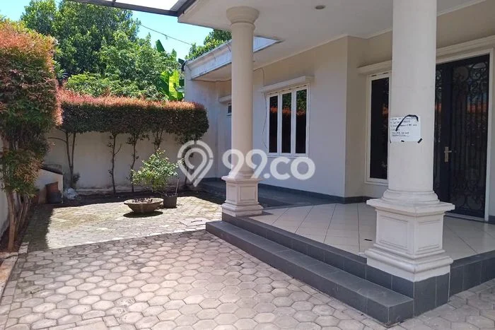 Jual Rumah Luas Megah Dengan View Eksklusif di Pondok Indah, Jakarta Selatan Jual Rumah Luas Megah Dengan View Eksklusif di Pondok Indah, Jakarta Selatan