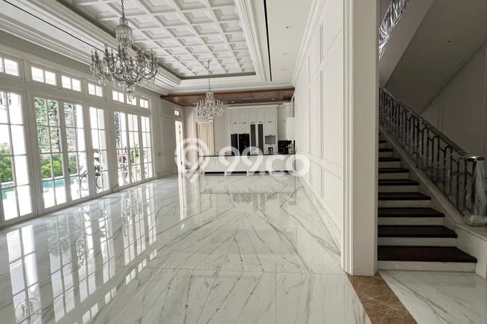 Rumah Elit LB 1100m2 Siap Huni Desain Elegan di Mega Kuningan, Jakarta Selatan Rumah Elit LB 1100m2 Siap Huni Desain Elegan di Mega Kuningan, Jakarta Selatan