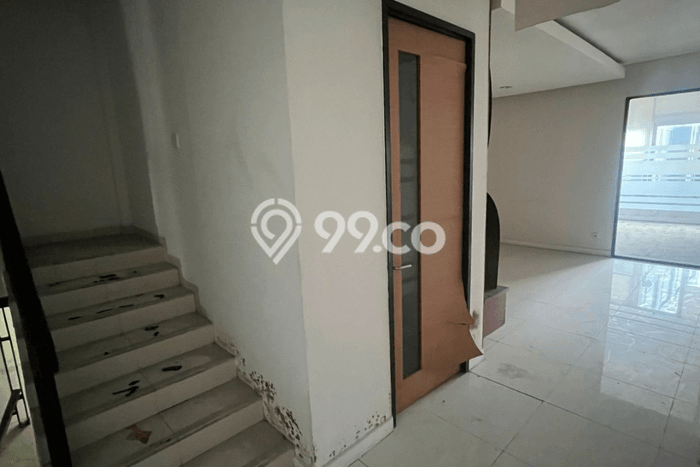 Ruko Komersial Dijual di Pancoran Jakarta Selatan LT 155m2 & LB 615m2 Ruko Komersial Dijual di Pancoran Jakarta Selatan LT 155m2 & LB 615m2