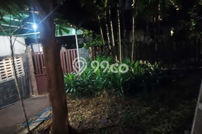 For Sale! Luxury House LT 198m2 Desain Modern di Pondok Indah For Sale! Luxury House LT 198m2 Desain Modern di Pondok Indah