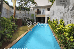 Ready to Use! Luxury House LT 500m2 Desain Elegan di Simprug Ready to Use! Luxury House LT 500m2 Desain Elegan di Simprug