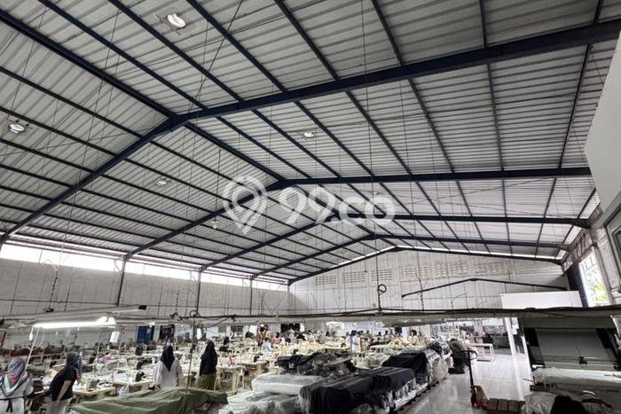Unit Pabrik Dijual di Cihampelas Bandung Barat Luas Bangunan 2500m2 Unit Pabrik Dijual di Cihampelas Bandung Barat Luas Bangunan 2500m2