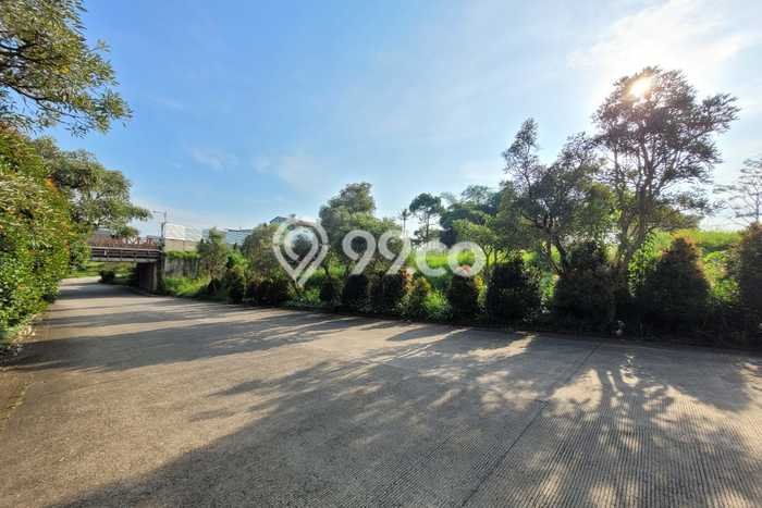 Dijual Tanah Lokasi Setra Duta, Bandung Seluas 710m2 Dijual Tanah Lokasi Setra Duta, Bandung Seluas 710m2