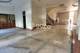 Rumah Elit Modern Tanpa Renovasi di Pantai Indah Kapuk Jakarta Utara Rumah Elit Modern Tanpa Renovasi di Pantai Indah Kapuk Jakarta Utara
