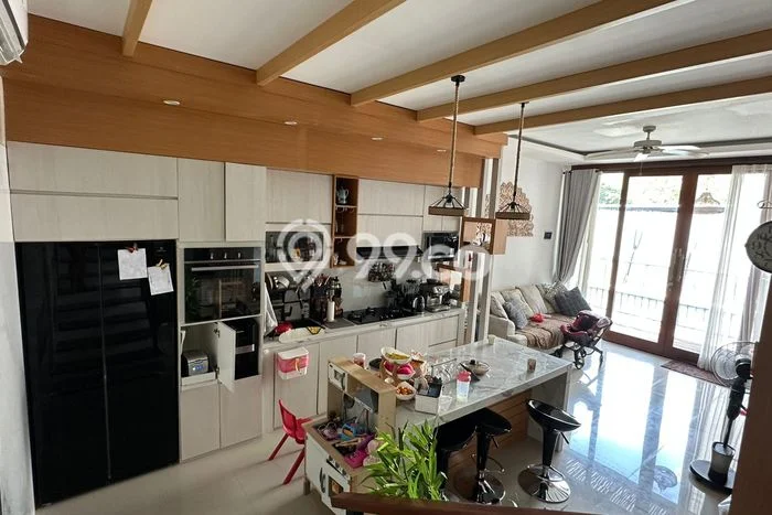 Jual Rumah Luas Megah Dengan View Eksklusif di Jimbaran, Badung Jual Rumah Luas Megah Dengan View Eksklusif di Jimbaran, Badung