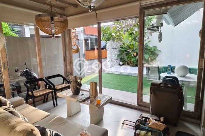 DIJUAL! Vila di , Area 188m2m², Posisi Premium DIJUAL! Vila di , Area 188m2m², Posisi Premium