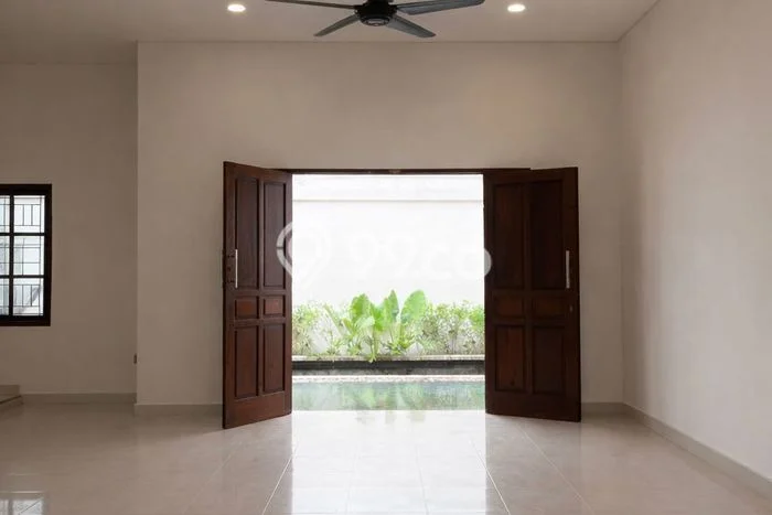 Siap Huni Rumah Mewah 4 Kamar di Denpasar Barat Dekat ke Mana Saja Siap Huni Rumah Mewah 4 Kamar di Denpasar Barat Dekat ke Mana Saja