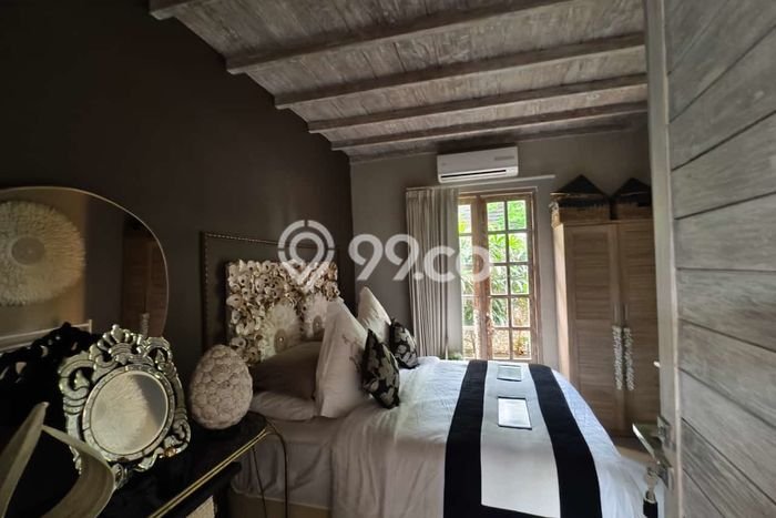 DIJUAL! Vila di , Area 188m2m², Posisi Premium DIJUAL! Vila di , Area 188m2m², Posisi Premium