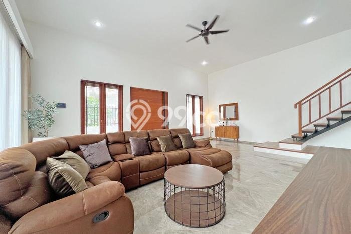 Vila di , Ukuran 296m2m², Lokasi Potensial untuk bisnis Vila di , Ukuran 296m2m², Lokasi Potensial untuk bisnis