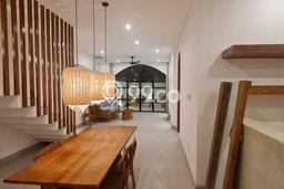 Vila Kawasan , Ukuran 184m2m², Ideal untuk beragam kebutuhan Vila Kawasan , Ukuran 184m2m², Ideal untuk beragam kebutuhan