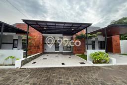 Rumah Modern Cantik 2 KT Siap Huni di Mlati Rumah Modern Cantik 2 KT Siap Huni di Mlati