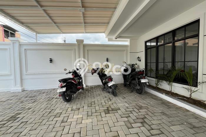 Unit Kost Dijual di Depok dengan 34 Kamar Tidur & Luas Bangunan 796m2 Unit Kost Dijual di Depok dengan 34 Kamar Tidur & Luas Bangunan 796m2
