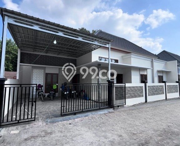 Rumah Luas Tanah 126m² di Ngemplak, Sleman - Lokasi Strategis Rumah Luas Tanah 126m² di Ngemplak, Sleman - Lokasi Strategis