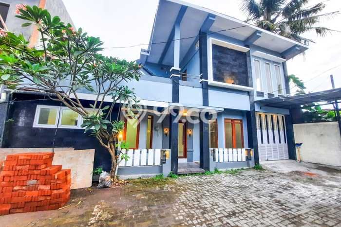 Rumah Strategis Modern Lb 160m2 di Mlati, Sleman Rumah Strategis Modern Lb 160m2 di Mlati, Sleman