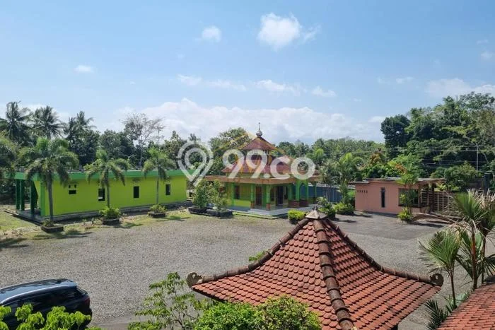 PENAWARAN TERBAIK! Rumah Premium di Purworejo, LT 8200m² Bangunan 300m² PENAWARAN TERBAIK! Rumah Premium di Purworejo, LT 8200m² Bangunan 300m²