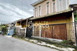 Hunian Cantik Minimalis Lb 160m2 di Mlati, Sleman Hunian Cantik Minimalis Lb 160m2 di Mlati, Sleman