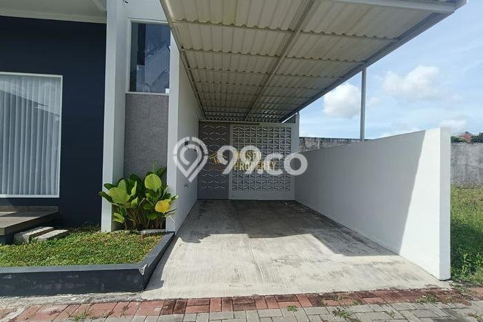 Rumah Strategis Modern Lb 110m2 di Mlati, Sleman Rumah Strategis Modern Lb 110m2 di Mlati, Sleman