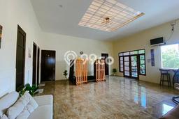 LOKASI STRATEGIS! Vila di Banguntapan, Luas 330m², Lokasi Prima LOKASI STRATEGIS! Vila di Banguntapan, Luas 330m², Lokasi Prima